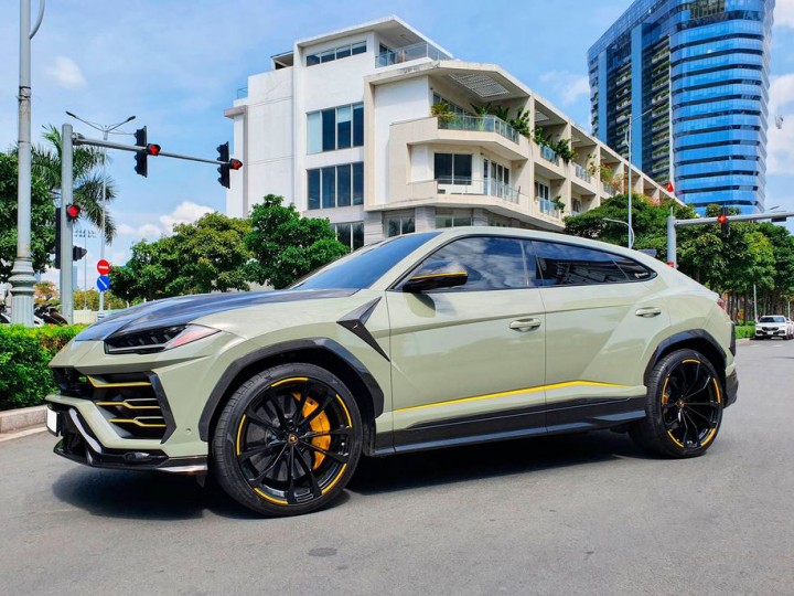 urus 3